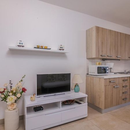 מאלינסקה Apartments Prendivoj מראה חיצוני תמונה