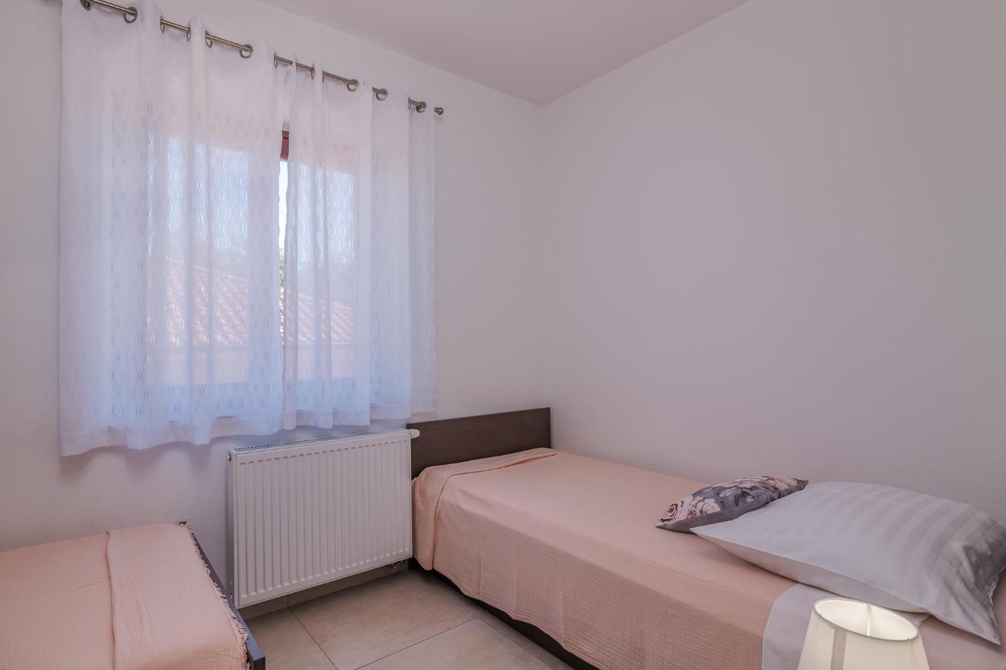 מאלינסקה Apartments Prendivoj מראה חיצוני תמונה